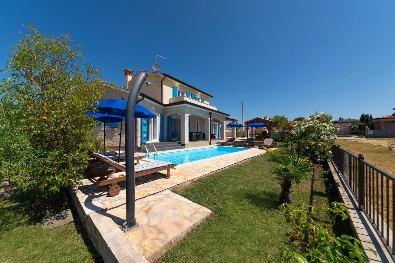 Holiday House - Monika Nova Vas  Villa